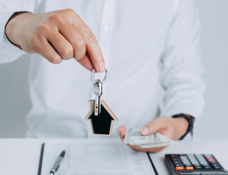 Prêter à son conjoint pour l’achat d’une officine : l’importance de l’acte notarié