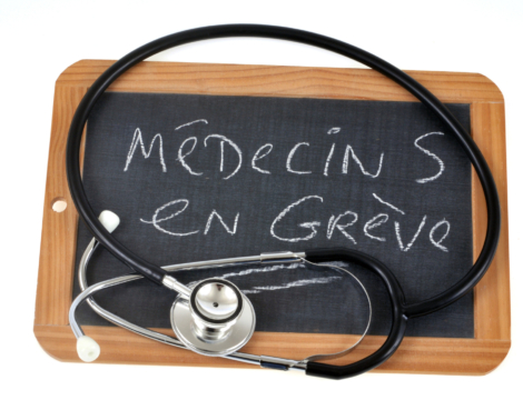 Les médecins en grève pour une durée illimitée