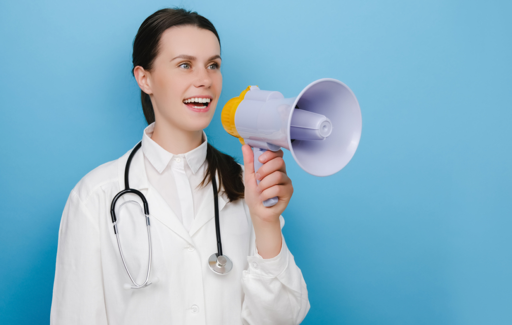 Installation régulée : les jeunes blouses blanches sonnent l’alarme