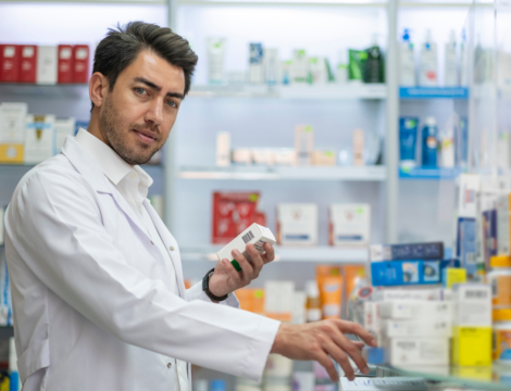 Déprescription : un pharmacien d’officine expérimente la pratique