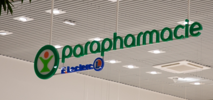 Monopole officinal : Leclerc obscur