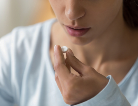 Les corticoïdes systémiques : mécanismes d’action, interactions, effets indésirables, surveillance…