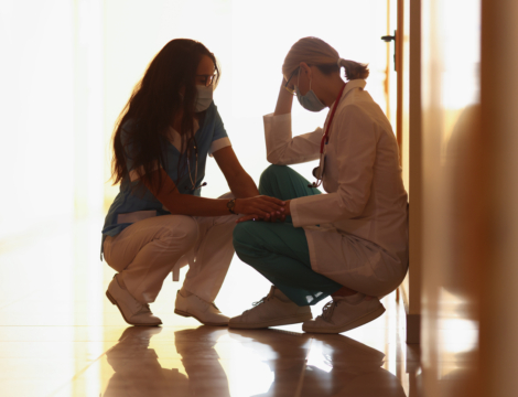 Agressions de soignants : le Sénat vote la tolérance zéro
