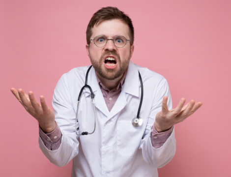 Médecins et infirmiers vent debout contre les missions des pharmaciens