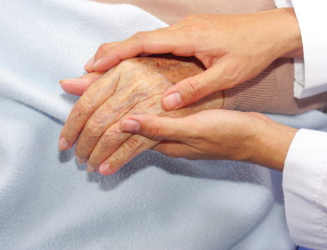 Fin de vie : l’Assemblée nationale rouvre le chantier de l’aide à mourir