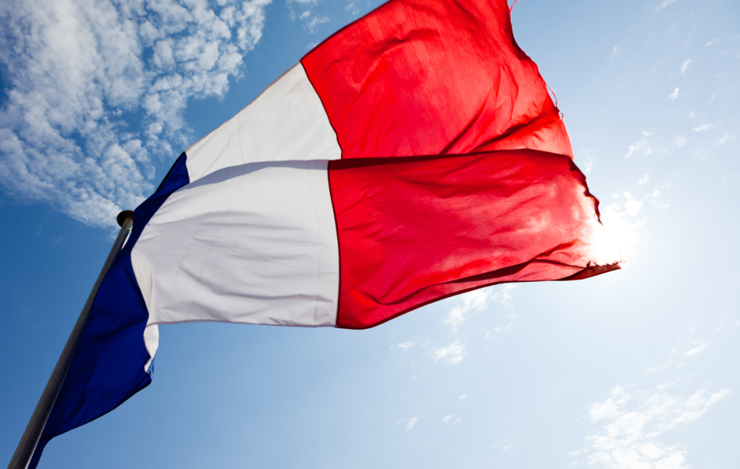 Quid des relocalisations et investissements à l’heure des menaces américaines ?