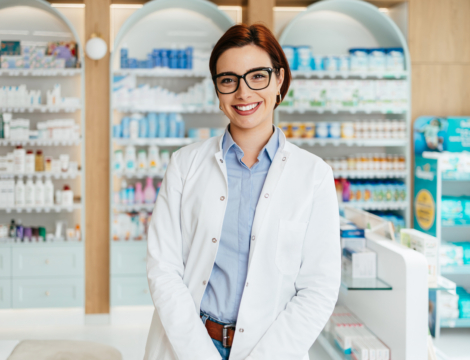 Démographie pharmaceutique : des effectifs en progression, un maillage tendu selon la Drees