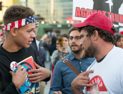 Donald Trump met la pression sur les prix des médicaments en s’inspirant du modèle français