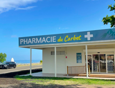 Martinique : la pharmacie du Carbet rouvre ses portes
