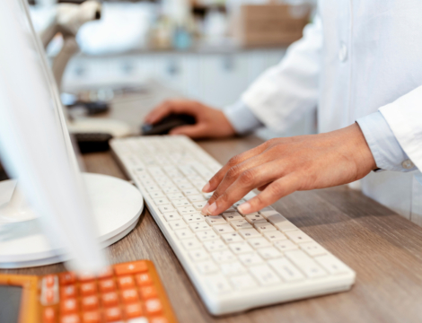 Derniers jours pour déclarer l’activité 2024 de votre officine à l’ARS