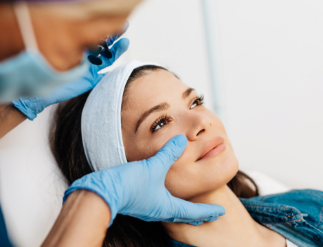 Prévention, technologies, bien-être : la médecine esthétique fait sa révolution