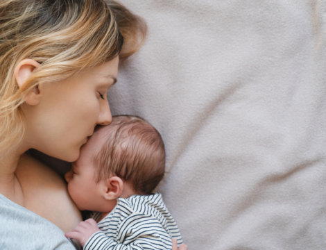 Allaite Lib’ : quand les pharmacies deviennent refuges pour mères allaitantes