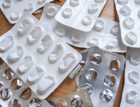 Blisters de médicaments : vers une alternative écologique ?