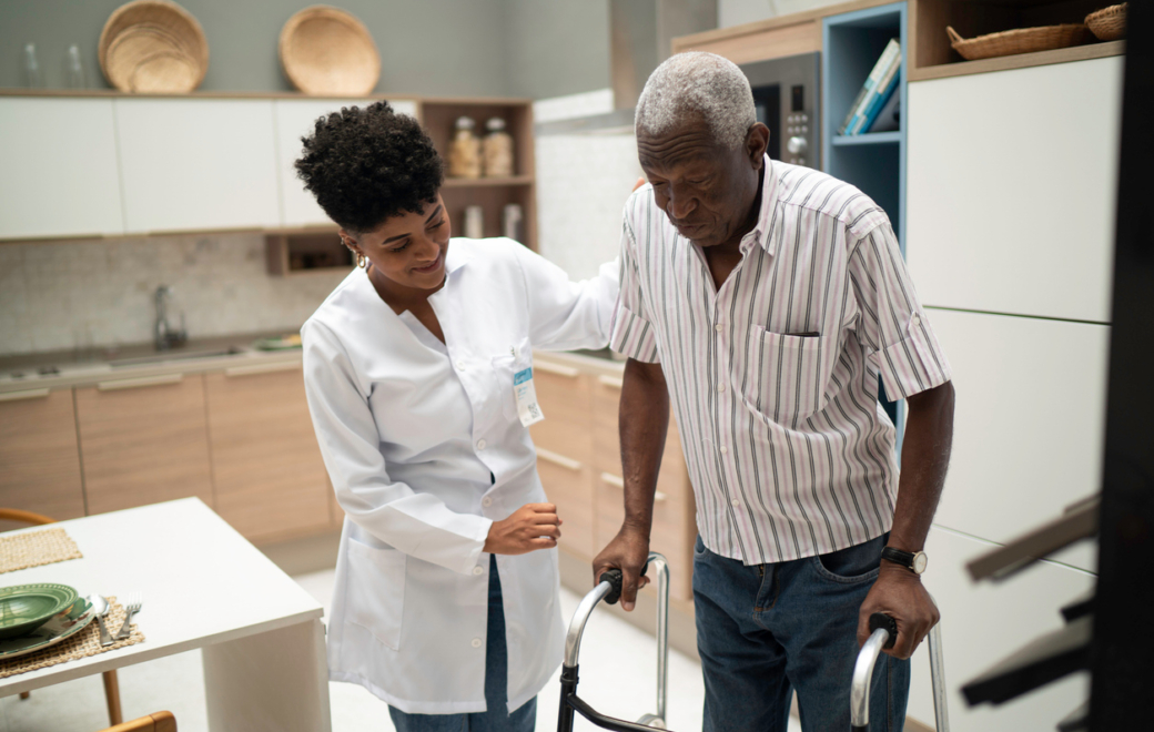 Totum Pharmaciens : Une charte pour structurer la visite à domicile
