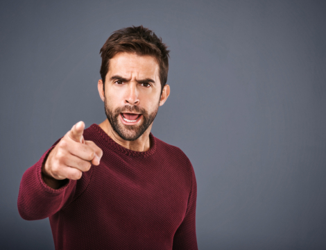 Rappels de produits cosmétiques : les pharmacies rappelées à leurs obligations