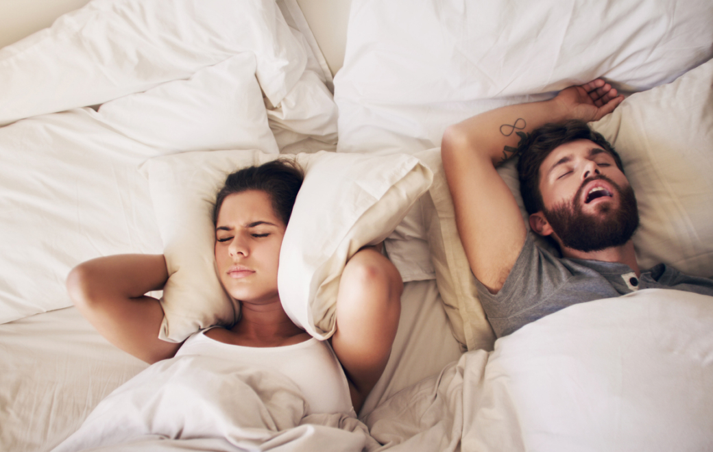 Quels conseils donner pour aider à réduire les ronflements ?