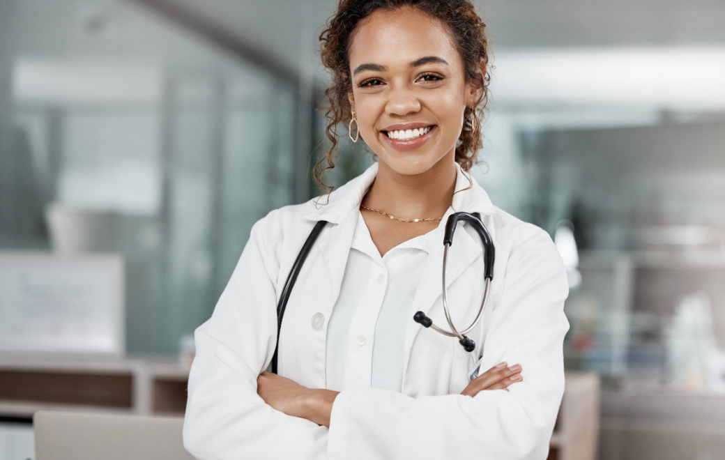 Formation médicale : des députés veulent réduire les études à huit ans pour accélérer l’installation