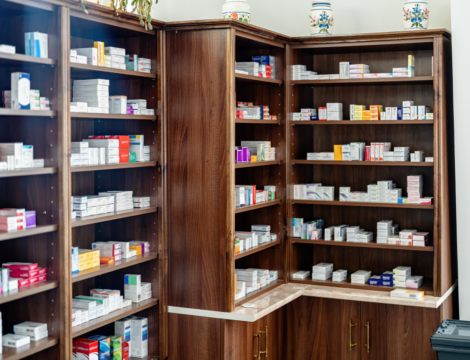 Tensions d’approvisionnement : Vitamine A injectable et Teralithe signalés par l’ANSM