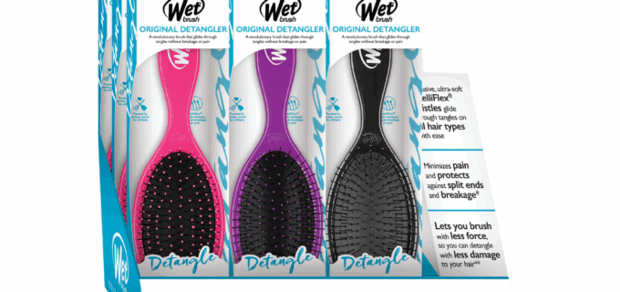 Wet Brush : la brosse démêlante culte s’installe en pharmacie