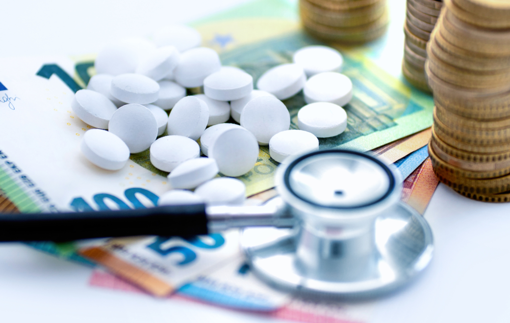 Dépenses de santé : le Sénat alerte sur les limites de la régulation par les prix