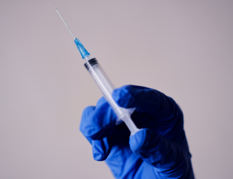 Vaccination antigrippale en pharmacie : vacciner dès maintenant, oui ou non ?