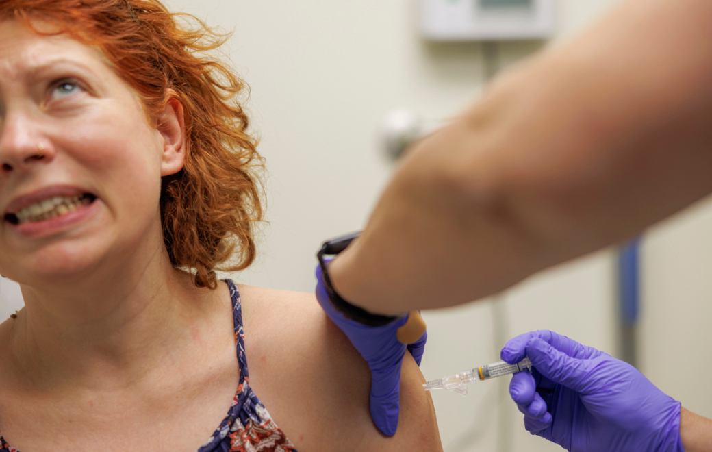 Vaccination : comment gérer la douleur au point d’injection