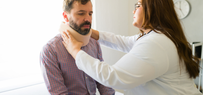 1/5 – Orthèses du cou : soulager les douleurs cervicales