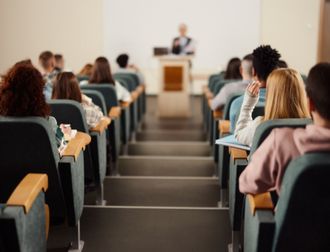 Pharmacie : comment devenir un pro de l&rsquo;entrepreneuriat en 150 heures